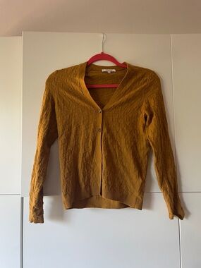 Madewell  Button-Front Cable Knit Cardigan